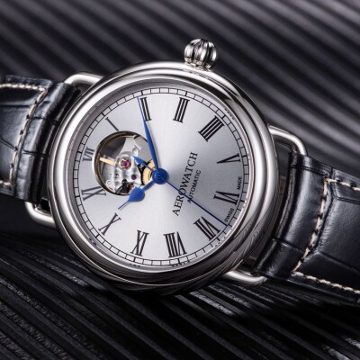 Montre Aérowatch 1942 Gent Automatique Coeur ouvert