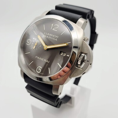 Montre Panerai Luminor 1950 Marina 3 days automatic titane Série limitée 1500ex