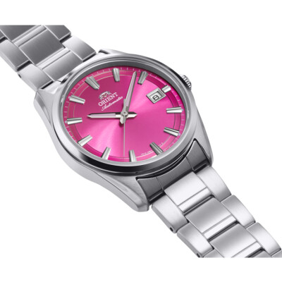 Montre Orient Stretto Date Modèle limité 2026 RA-AC0R07P