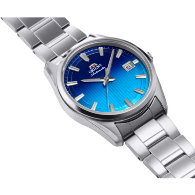 Montre Orient Stretto Date Modèle limité 2026 RA-AC0R09L