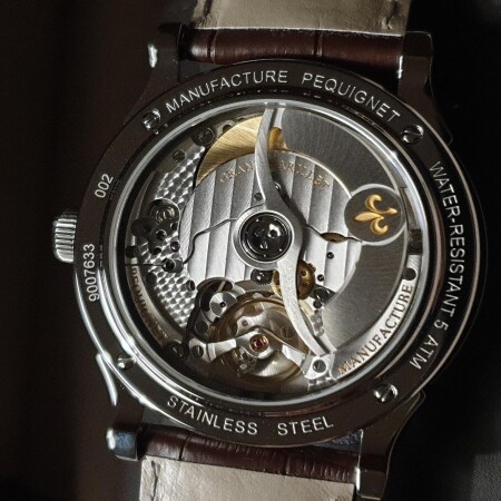 Montre Pequignet Paris Royale Calibre royal automatique 9007633AM