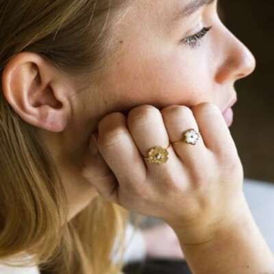 Bague ZAG Flores Acier doré et nacre - Ajustable