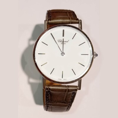 Montre Chopard Classic quartz or blanc 161091-1001