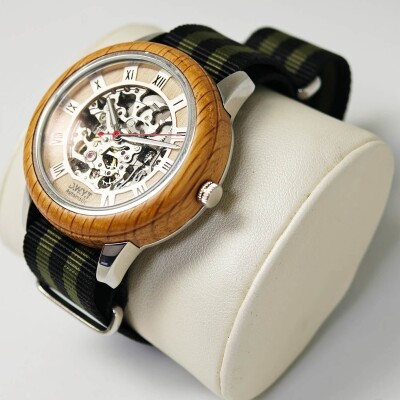 Montre DWYT Impérial Constantin Squelette