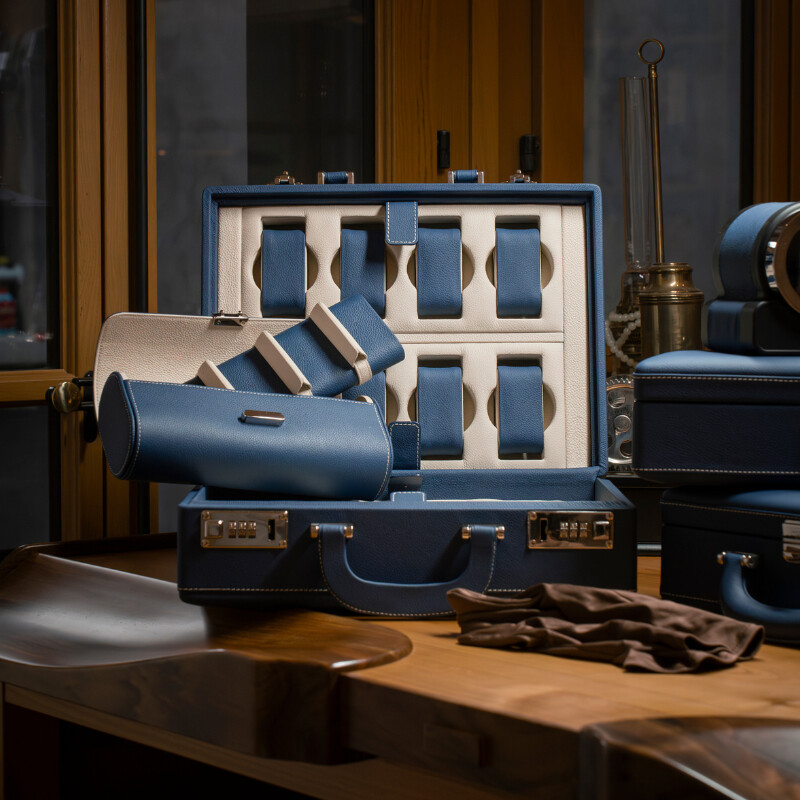 montres dans un étui