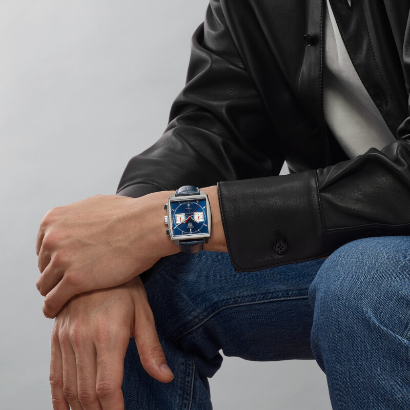 montre TAG Heuer portée