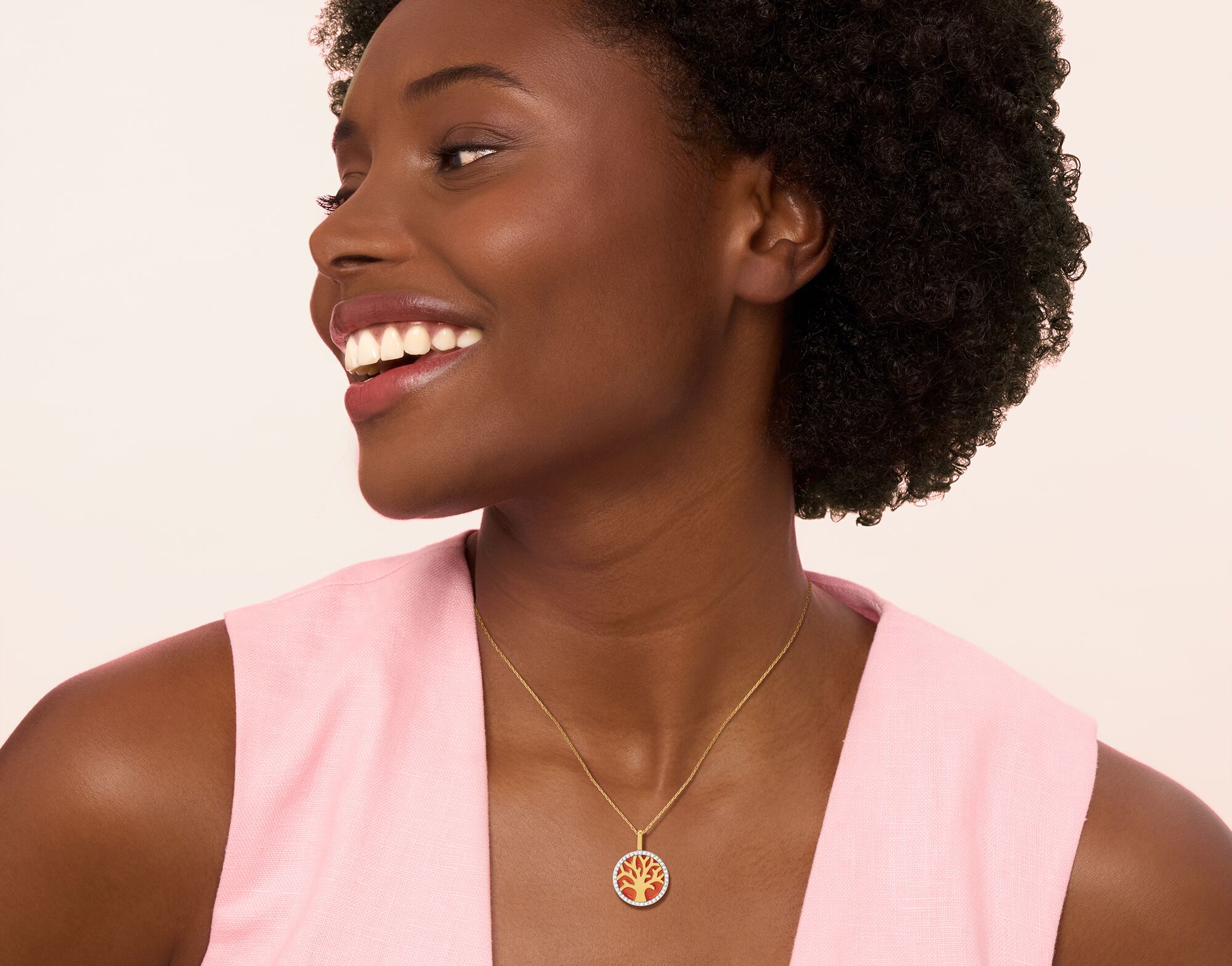 Porter l'Arbre de Vie : Une Affirmation de Soi