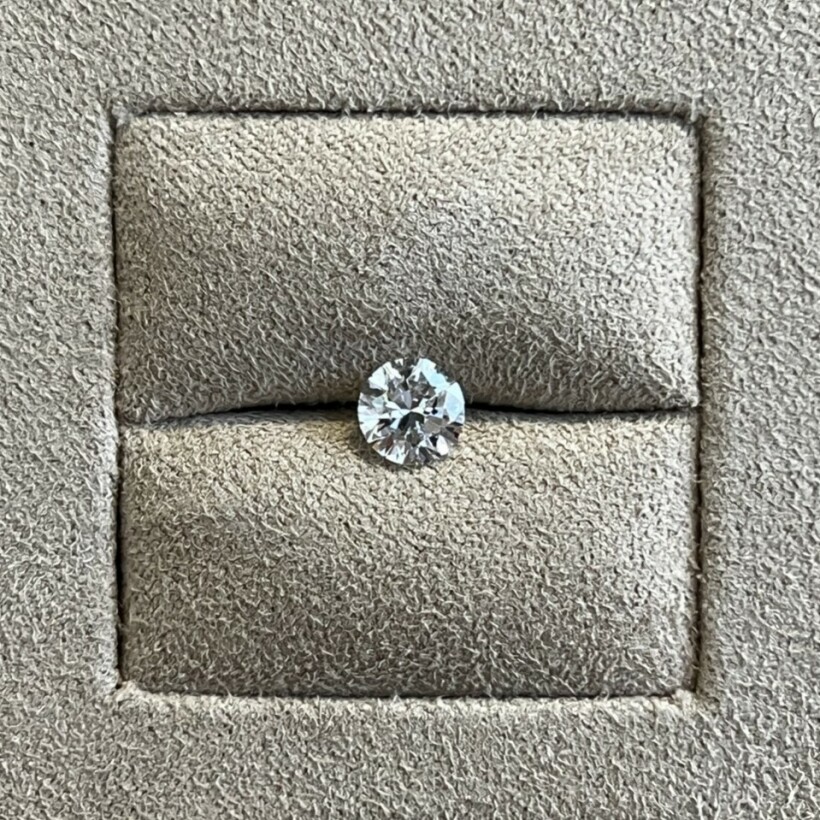 Diamant moderne de 1,01 carat blanc exceptionnel D VVS1