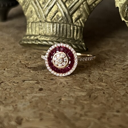 Bague Casino en or rose, rubis et diamants