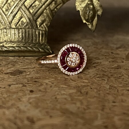 Bague Casino en or rose, rubis et diamants