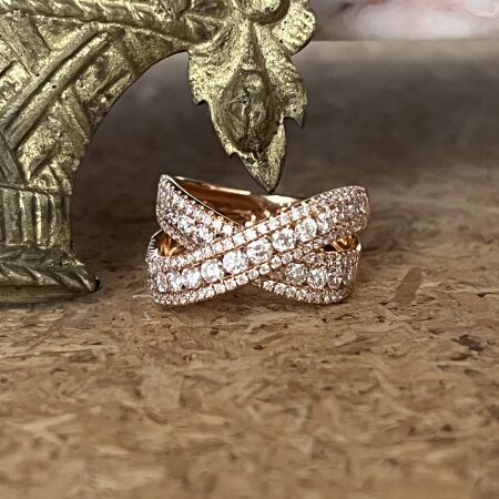 Bague Festival en or rose et diamants