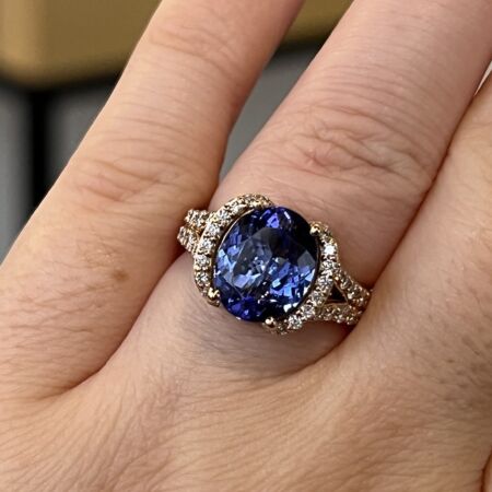 Bague Tanzanie en or rose, tanzanite de 3,43 carats et diamants