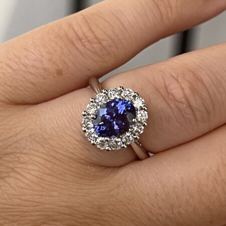 Bague Tanzanie en or blanc, tanzanite de 1,73 carat et diamants