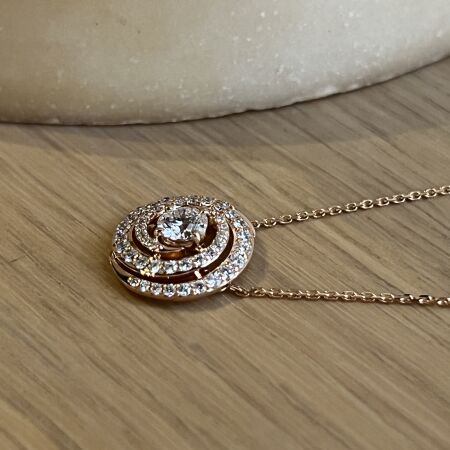 Collier Tourbillon en or rose et diamants