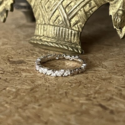 Bague Hype en or blanc, diamants de taille marquise et diamants