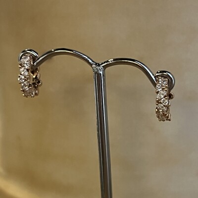 Boucles d'oreilles Hype en or rose, diamants de taille marquise et diamants