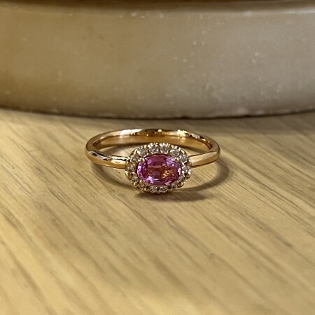 Bague Héritage en or rose, saphir rose et diamants