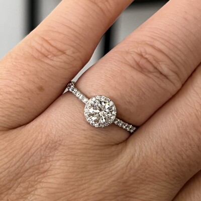 Bague Héritage en or blanc et diamants