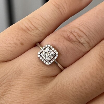 Solitaire Héritage en or blanc et diamants