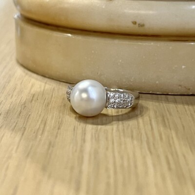 Bague Galaxy en or blanc, perle des mers du sud et diamants