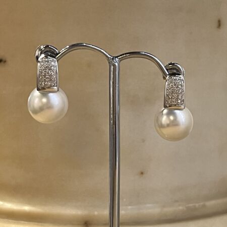 Boucles d’oreilles Galaxy en or blanc, perles des mers du sud et diamants