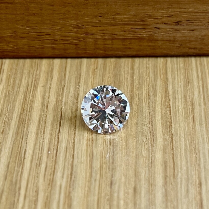 Diamant moderne de 3,07 carats blanc exceptionnel E SI1