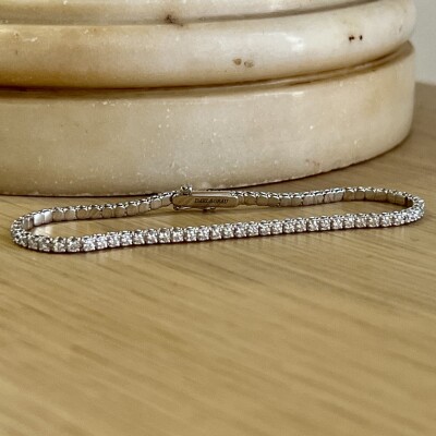 Bracelet Rivière éternelle en or blanc et diamants pour 2 carats