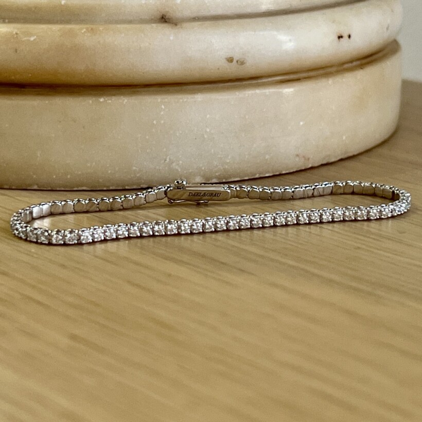 Bracelet Rivière éternelle en or blanc et diamants pour 2 carats
