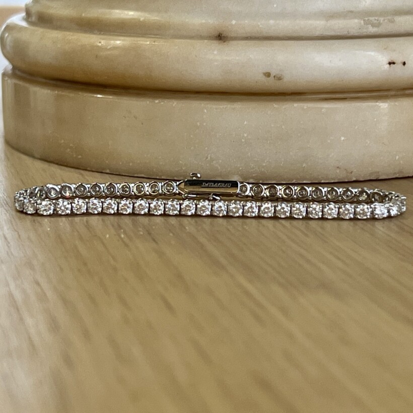 Bracelet Rivière éternelle en or blanc et diamants pour 4,5 carats