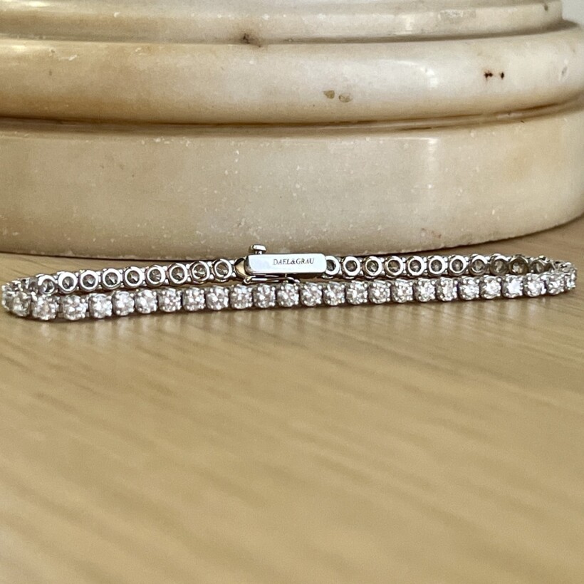 Bracelet Rivière éternelle en or blanc et diamants pour 4,5 carats