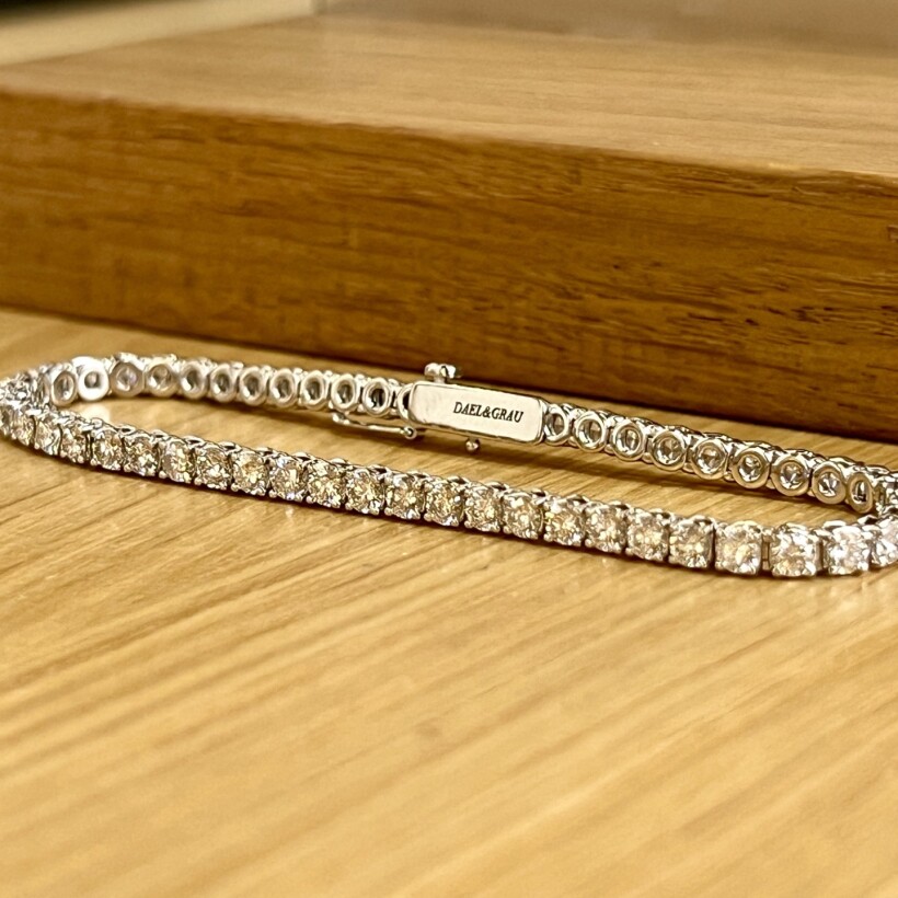 Bracelet Rivière éternelle en or blanc et diamants de 5,3 carats