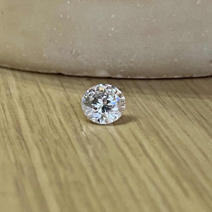 Diamant moderne de 2,04 carats extra blanc F P1