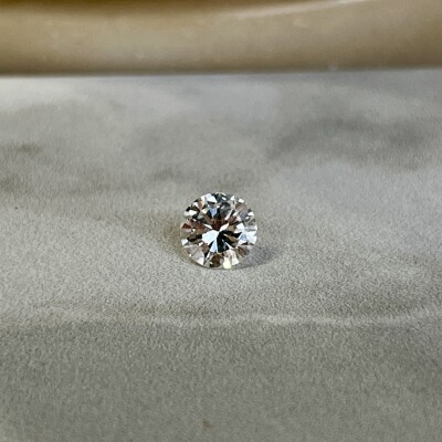 Diamant moderne de 1,13 carat blanc G SI1