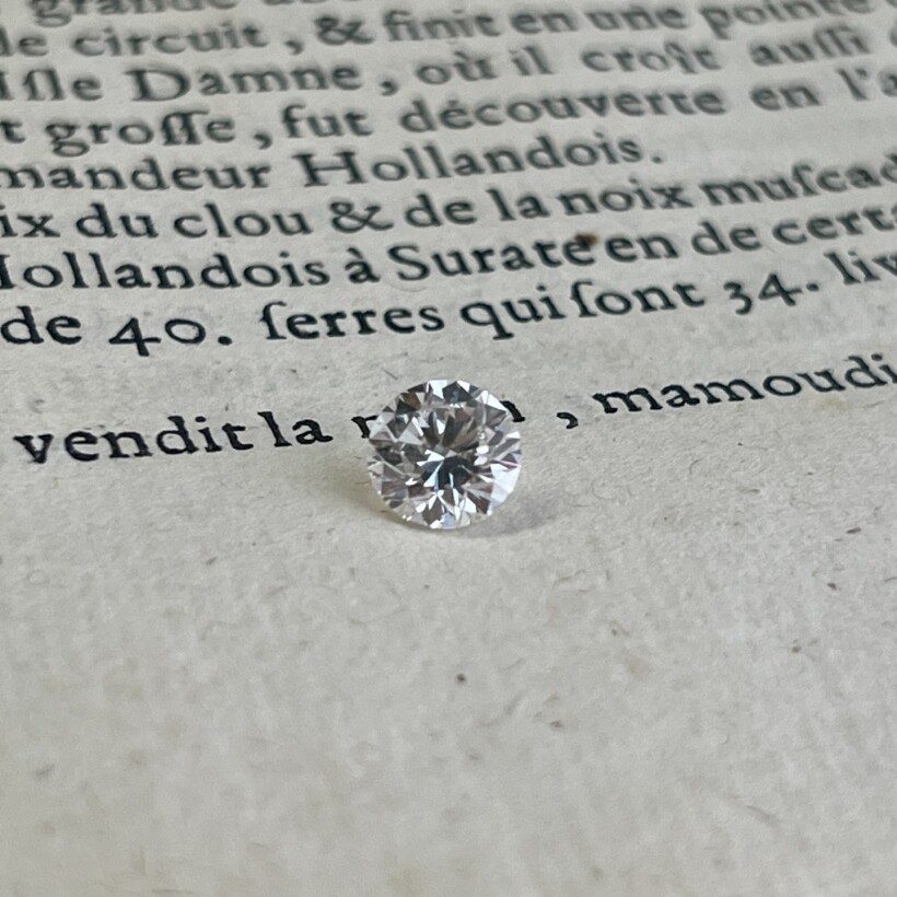 Diamant moderne de 1,50 carat blanc exceptionnel D VVS2