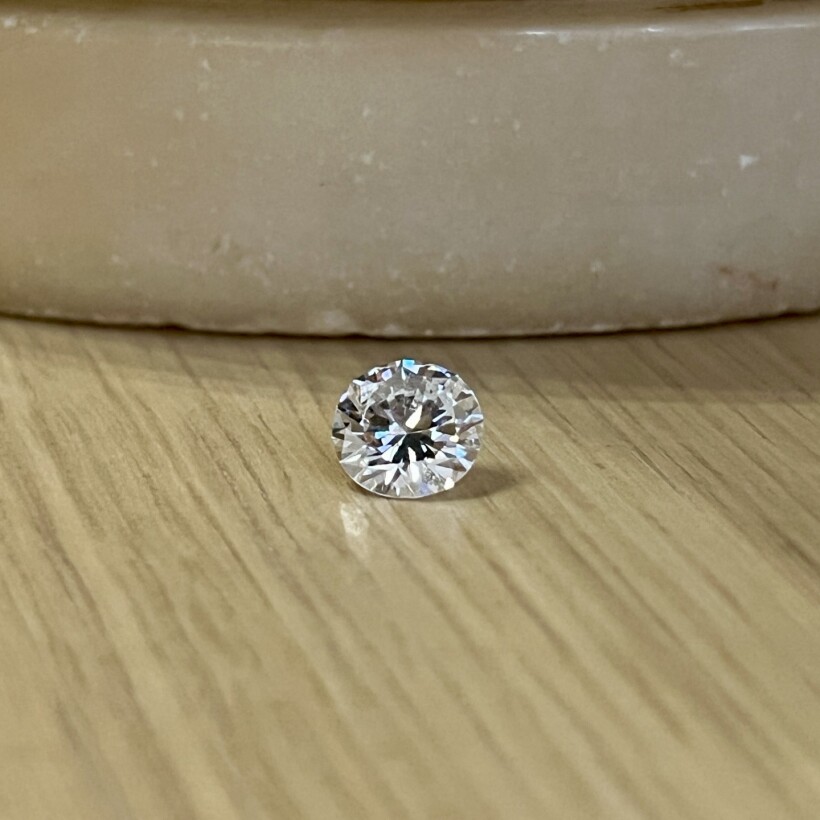 Diamant moderne de 1,59 carat blanc exceptionnel D SI1