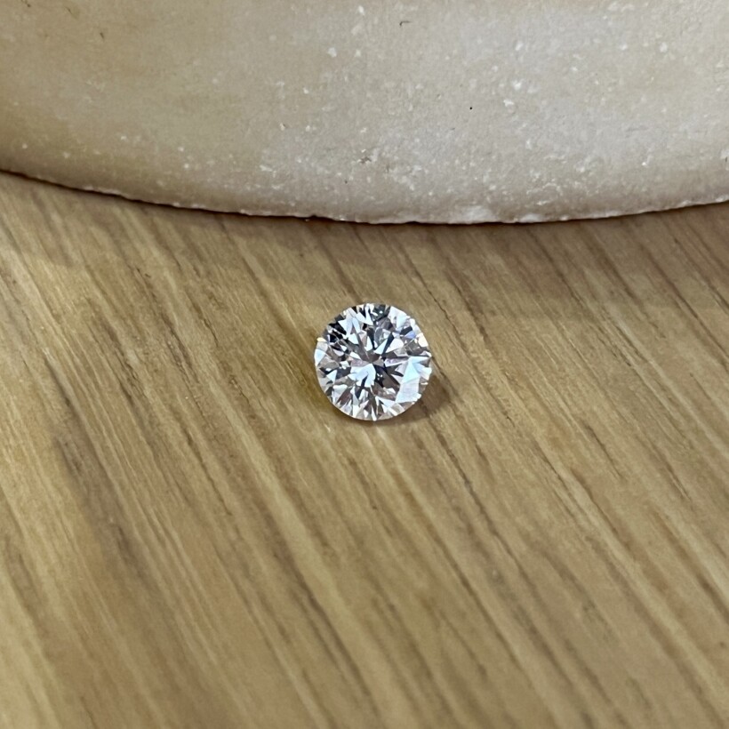 Diamant moderne de 0,91 carat blanc H pur 10x