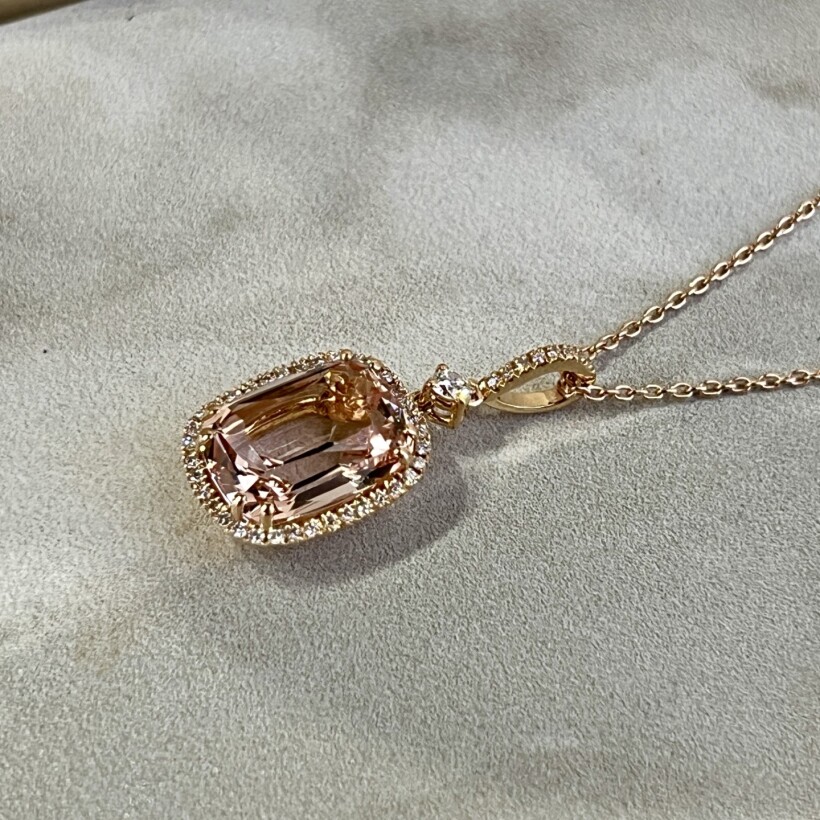 Collier San Marco en or rose, morganite de taille émeraude de 4,48 carats et diamants