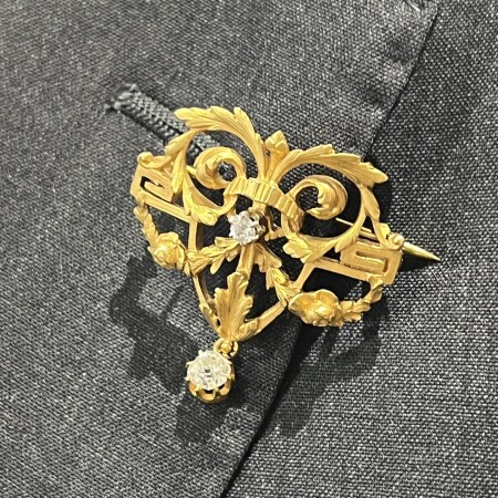 Broche en or jaune de 14,2 grammes et diamants vers 1880