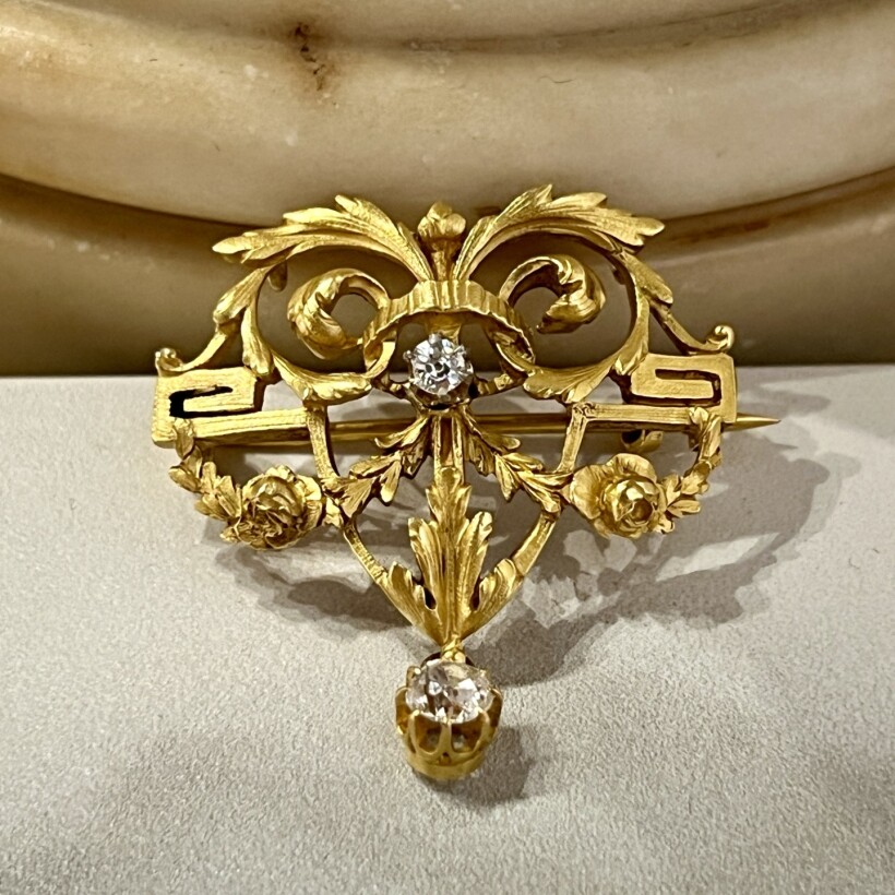 Broche en or jaune de 14,2 grammes et diamants vers 1880