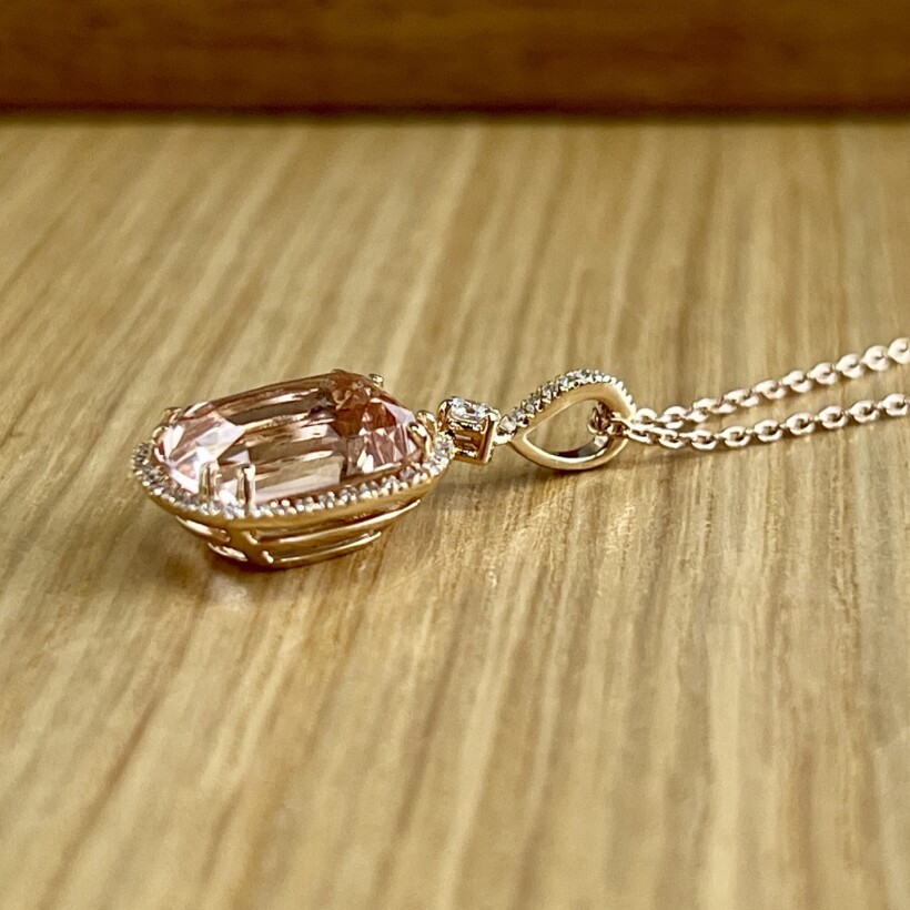 Collier San Marco en or rose, morganite de taille émeraude de 4,48 carats et diamants