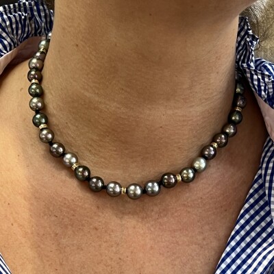 Collier en or jaune et perles de Tahiti