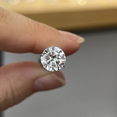 Diamant moderne de 1,85 carat blanc exceptionnel E VS2