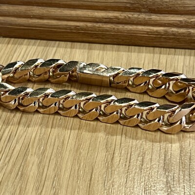 Bracelet en or rose de 112 grammes