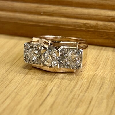 Bague Tank en or rose, platine, diamant central de taille ancienne de 0,60 carat et diamants de taille ancienne pour 0,45 carat vers 1940