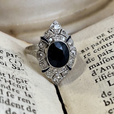 Bague Marquise en or blanc, platine, saphir ovale de 3,50 carats et diamants de taille ancienne pour 1 carat