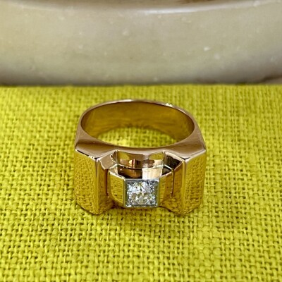 Bague Tank en or rose, platine et diamant de taille ancienne de 0,20 carat vers 1940
