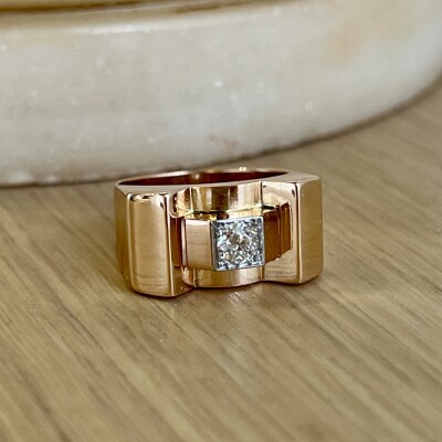 Bague Tank en or rose, platine et diamant de taille ancienne de 0,20 carat vers 1940