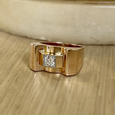 Bague Tank en or rose, platine et diamant de taille ancienne de 0,20 carat vers 1940