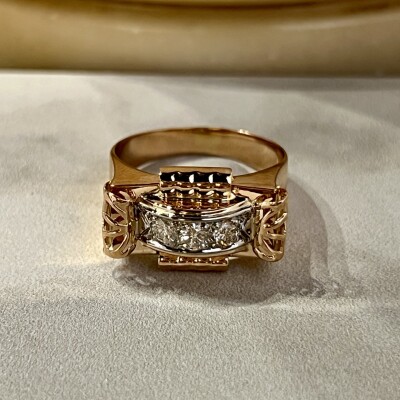 Bague Tank en or rose, platine et diamants pour 0,30 carat vers 1940
