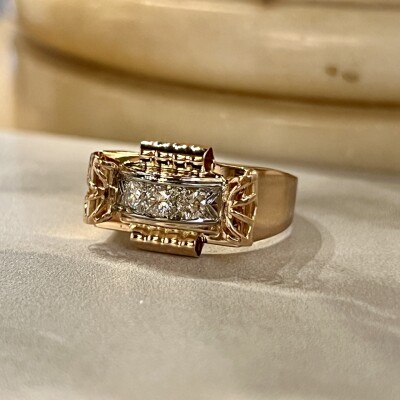 Bague Tank en or rose, platine et diamants pour 0,30 carat vers 1940